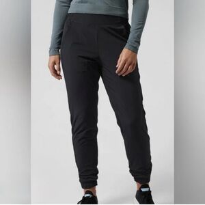 Athleta Textured Brooklyn Jogger in Black